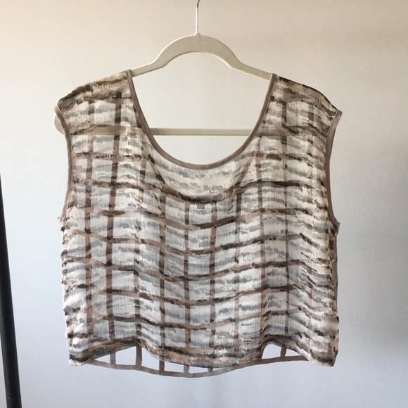 LF Millau Cropped Tee - Picture 2 of 3